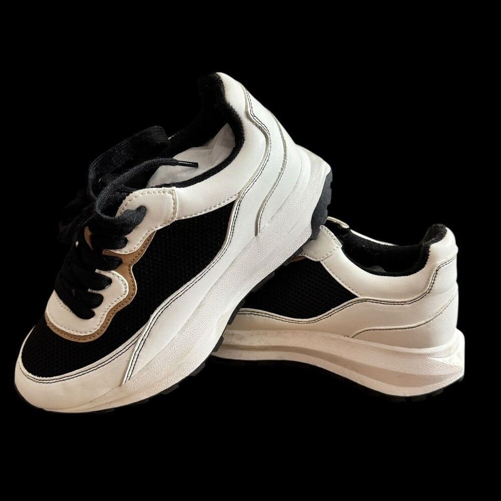 Jellypop Blazer Women’s New Leather Sneakers / SZ: 7.5